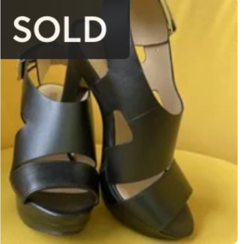 Carla Leather Platform Sandal by Michael Kors - size 5